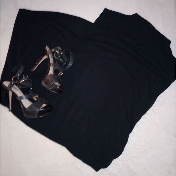 🆕💃🏽A New Day Mock Neck Maxi Dress - Picture 1 of 9